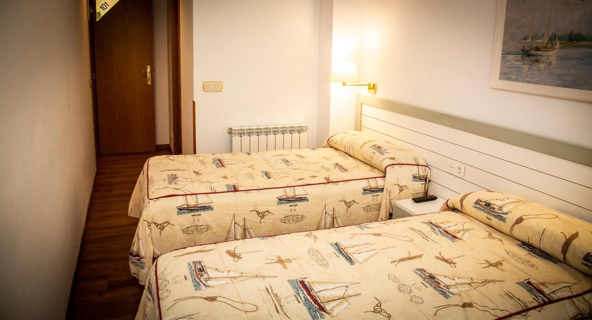 Hotel Isabel Cudillero Kamer foto