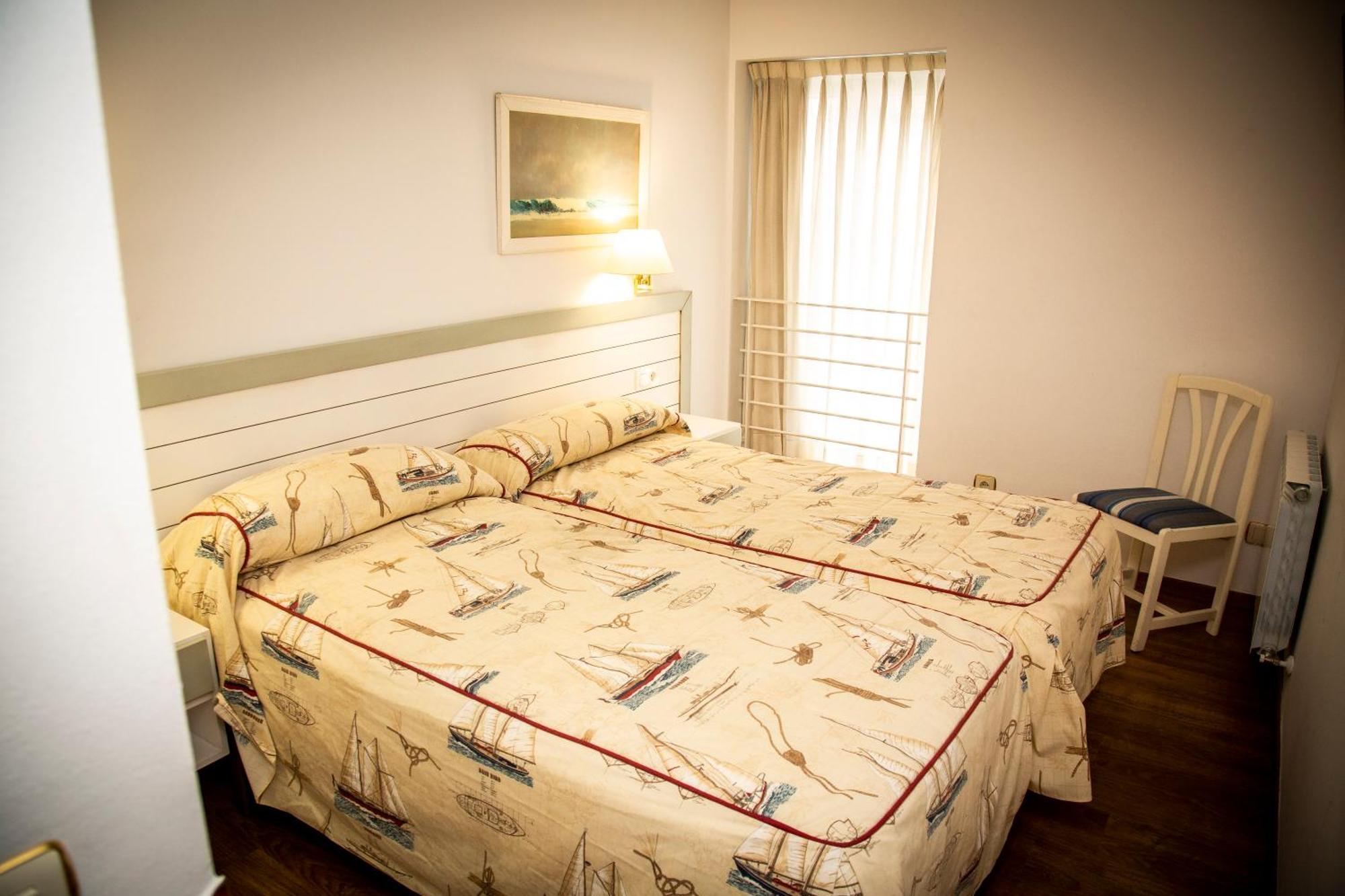 Hotel Isabel Cudillero Kamer foto