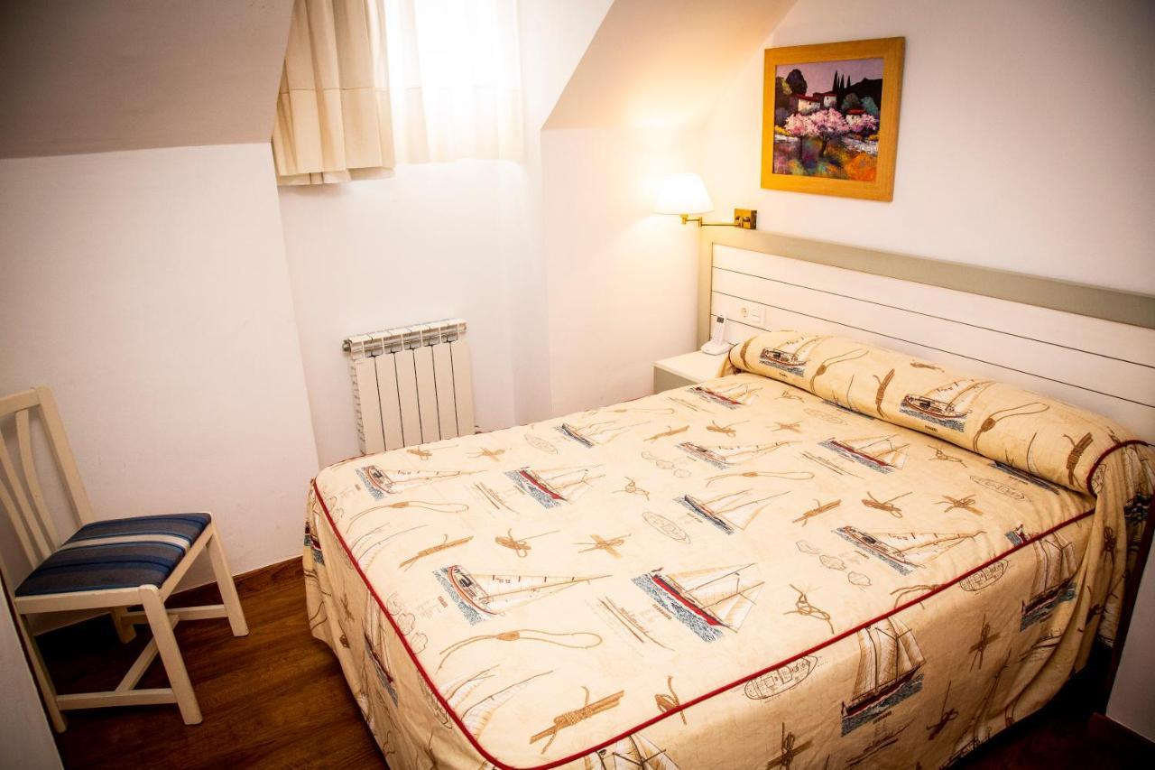 Hotel Isabel Cudillero Buitenkant foto