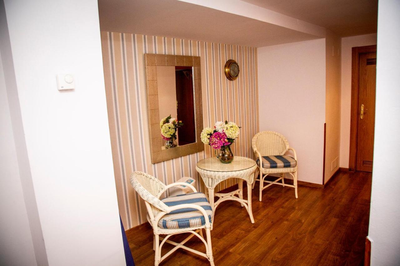 Hotel Isabel Cudillero Buitenkant foto